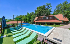 Cozy Home In Klanjec With House A Panoramic View